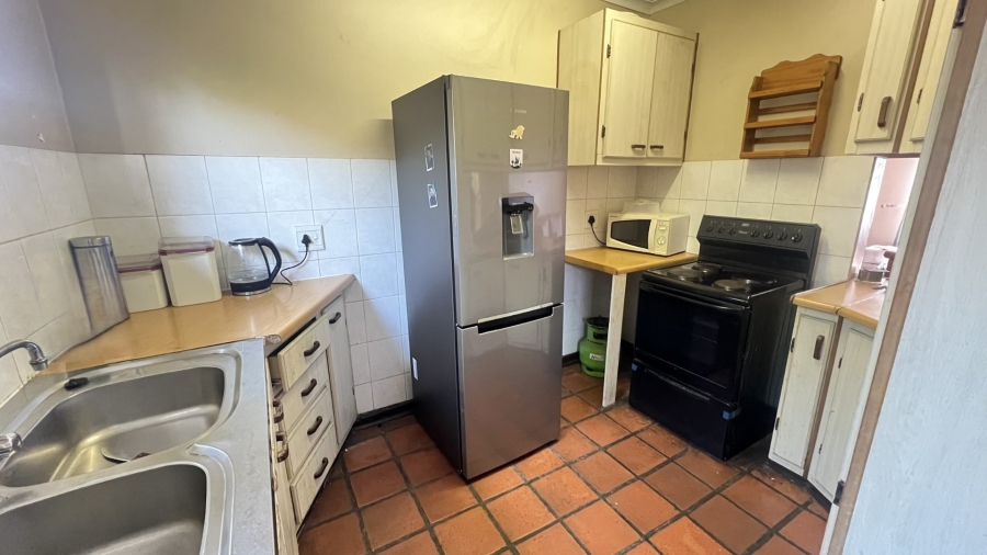 3 Bedroom Property for Sale in Langenhovenpark Free State
